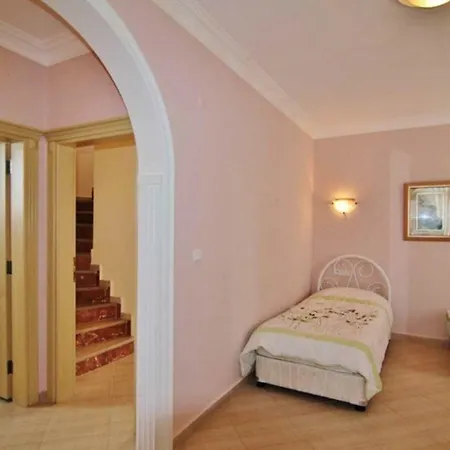 Picture Renting Your 5 Star Located In Alanya With Beautiful Private Pool, Alanya 1026 Konaklı